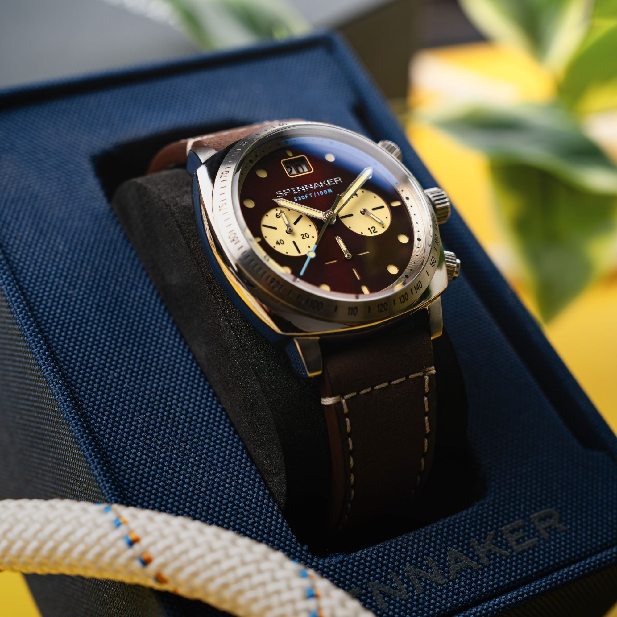 Spinnaker Hull Men's Red Retro Chronograph Watch