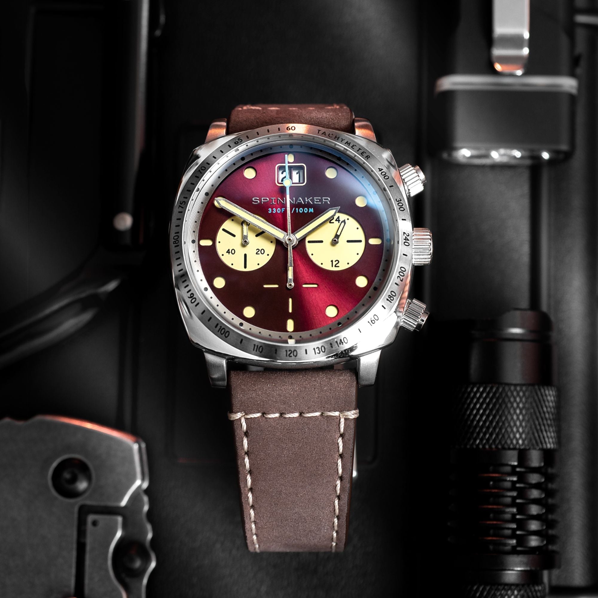 Spinnaker Hull Men's Red Retro Chronograph Watch
