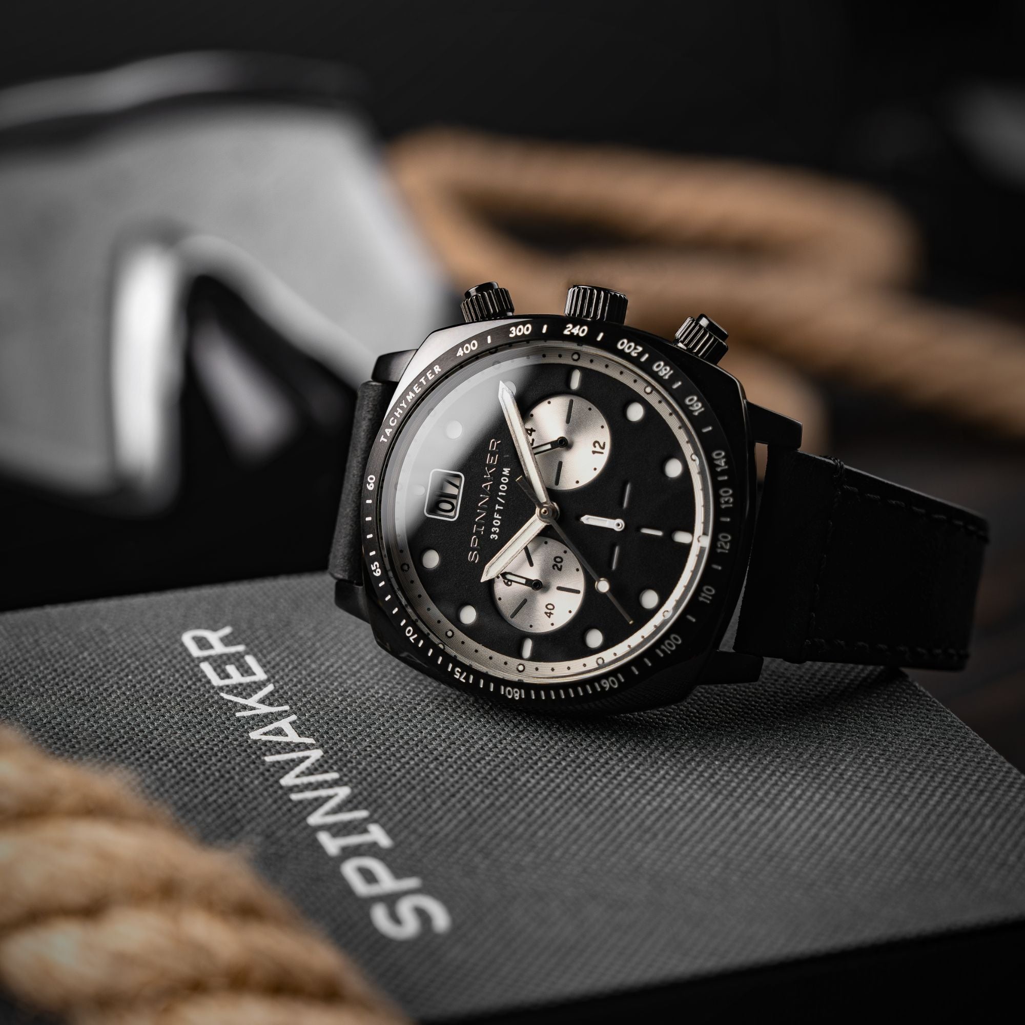 Spinnaker Hull Men's Retro Black Chronograph Watch