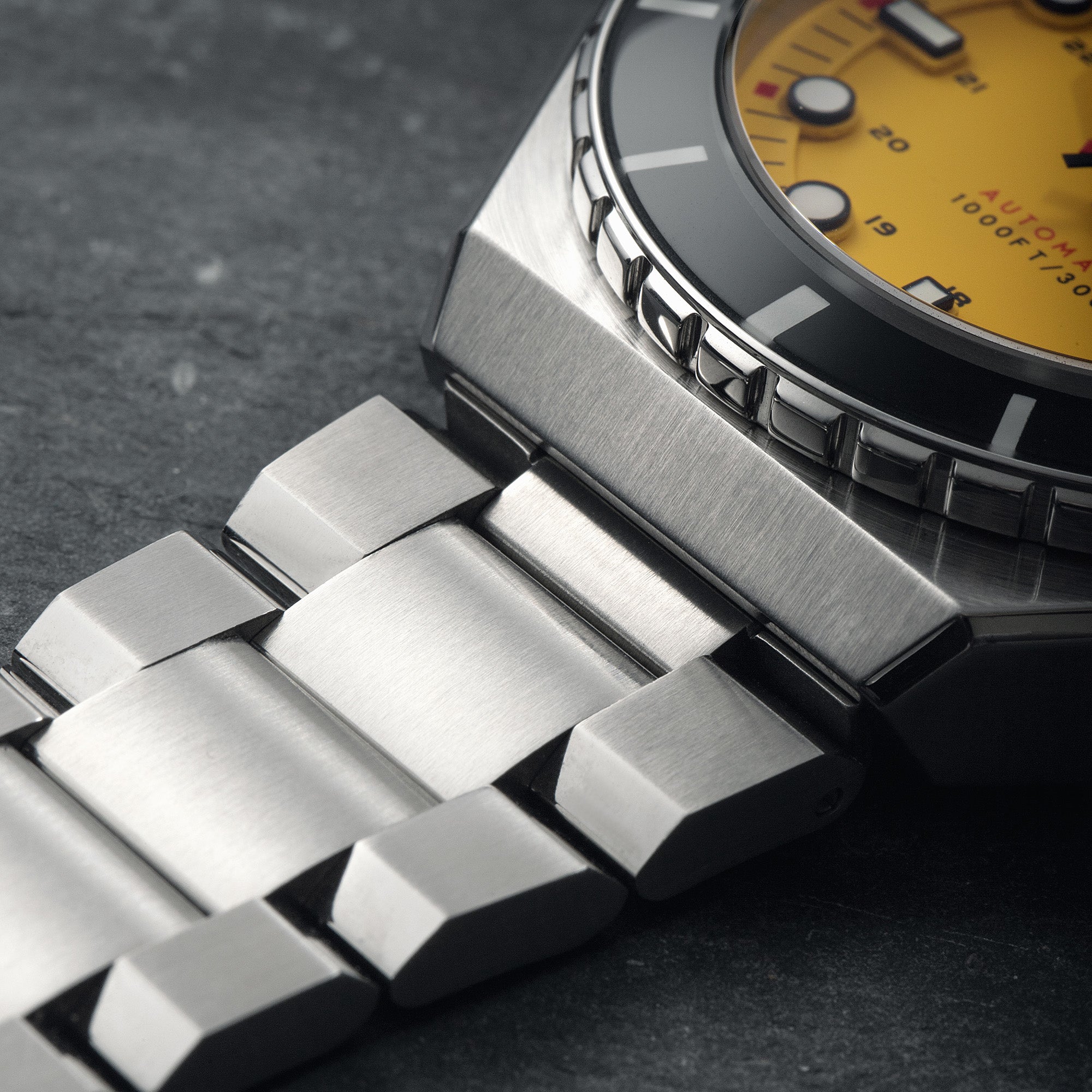 Spinnaker Dumas Men’s 300m Yellow Automatic Dive Watch