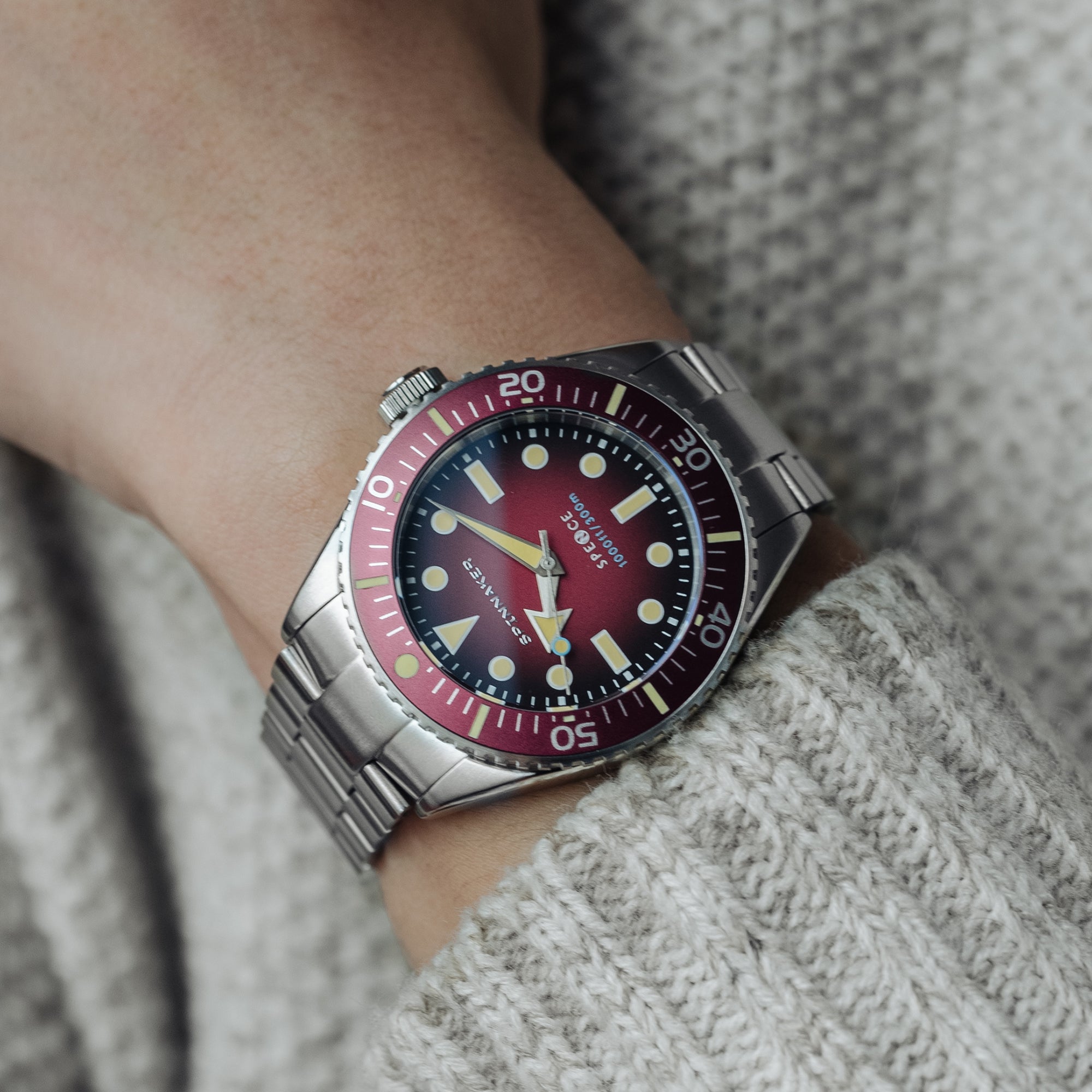 Spinnaker Spence 300 Men's Crimson Red Automatic Watch