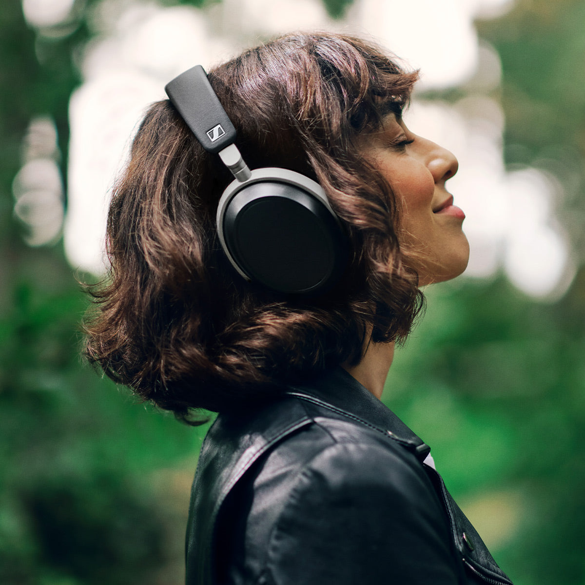 Sennheiser HDB 630 Noise Cancelling Wireless Headphones with Bluetooth&reg; Adapter