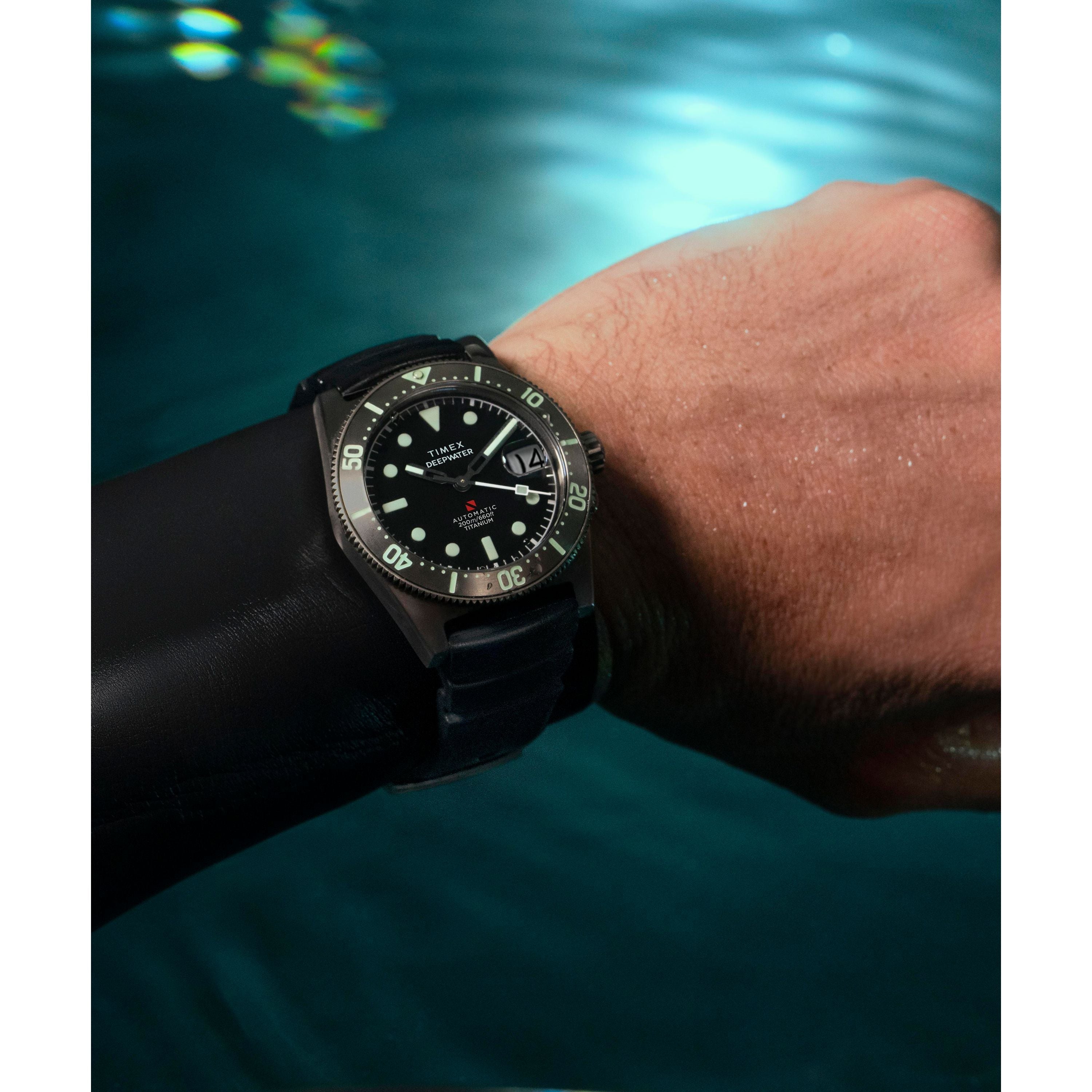 Deepwater Reef 200 Titanium Automatic