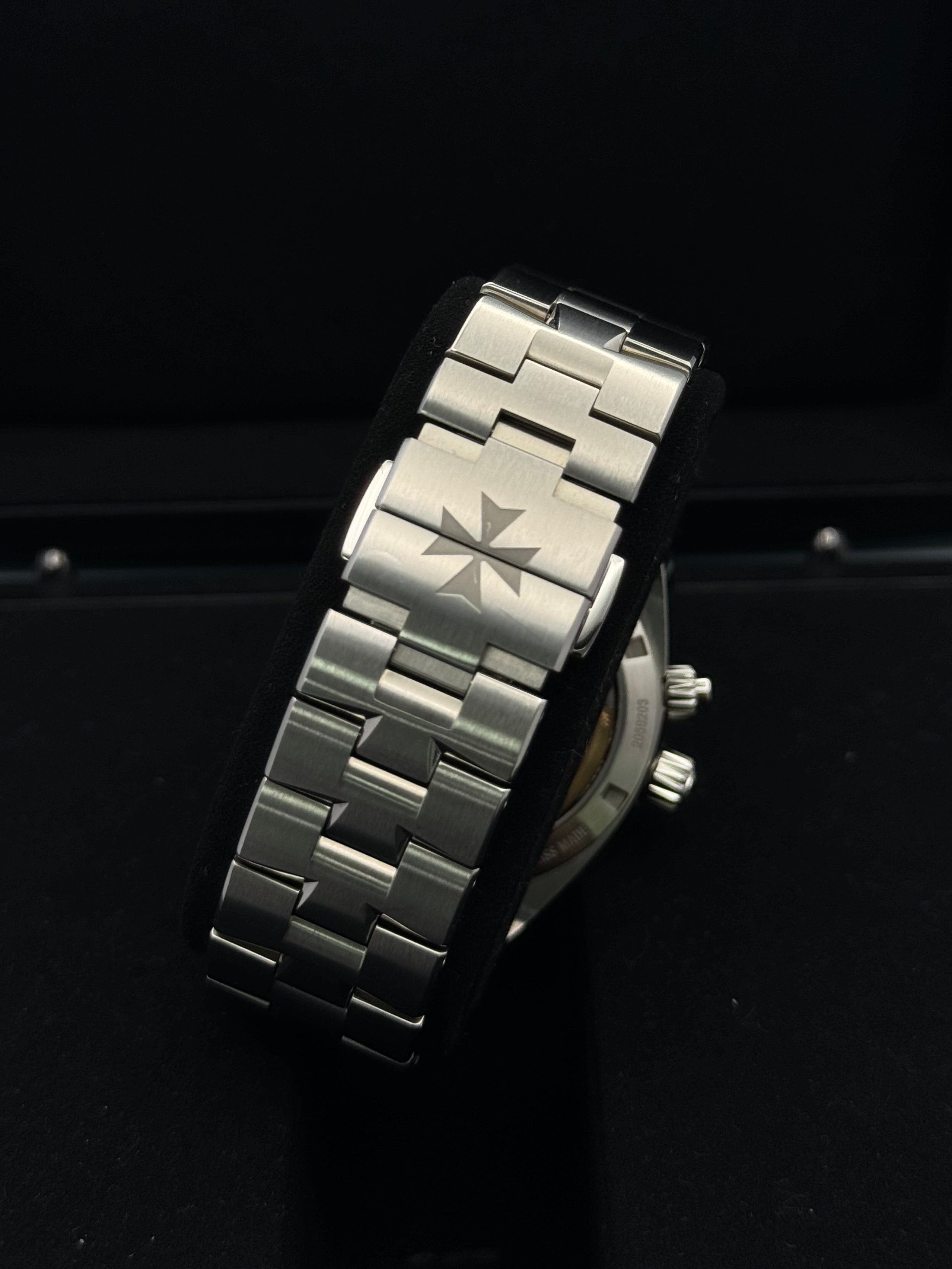 Vacheron Constantin Overseas 7900V Blue Dial