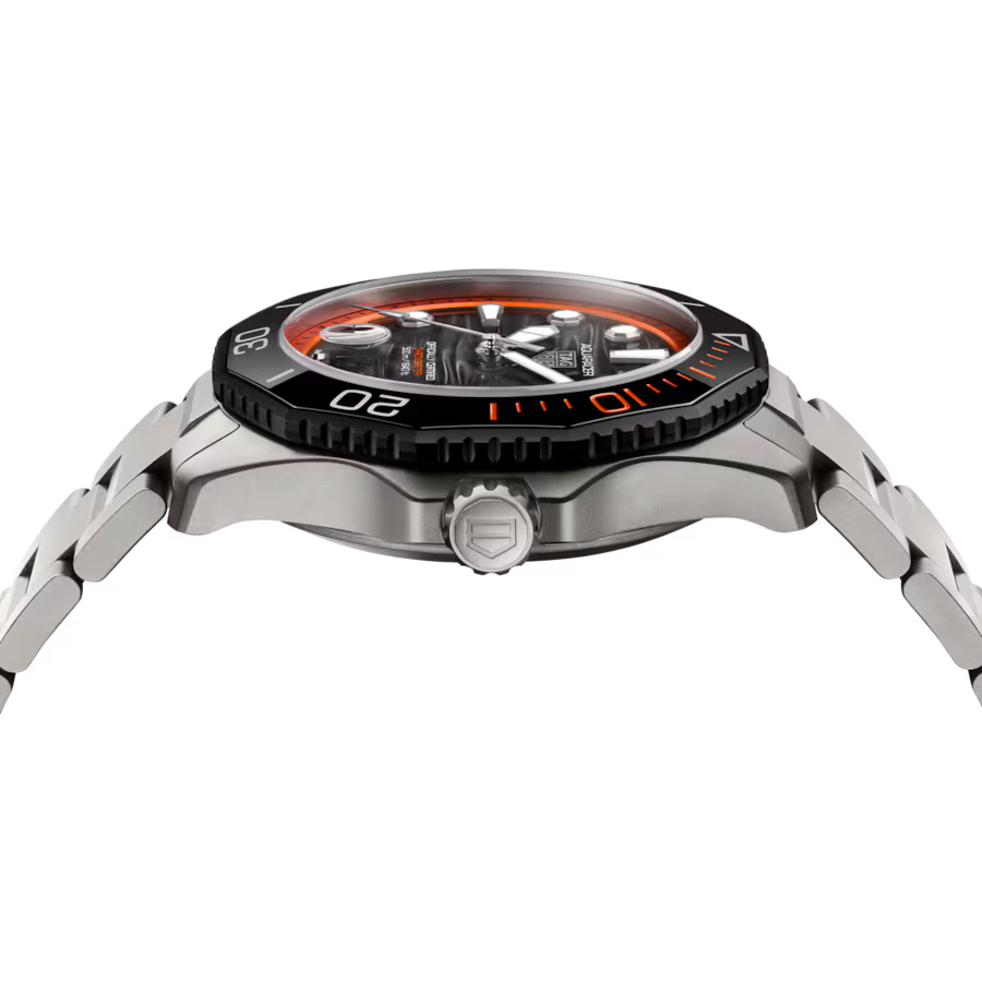 Aquaracer Professional 500 Date