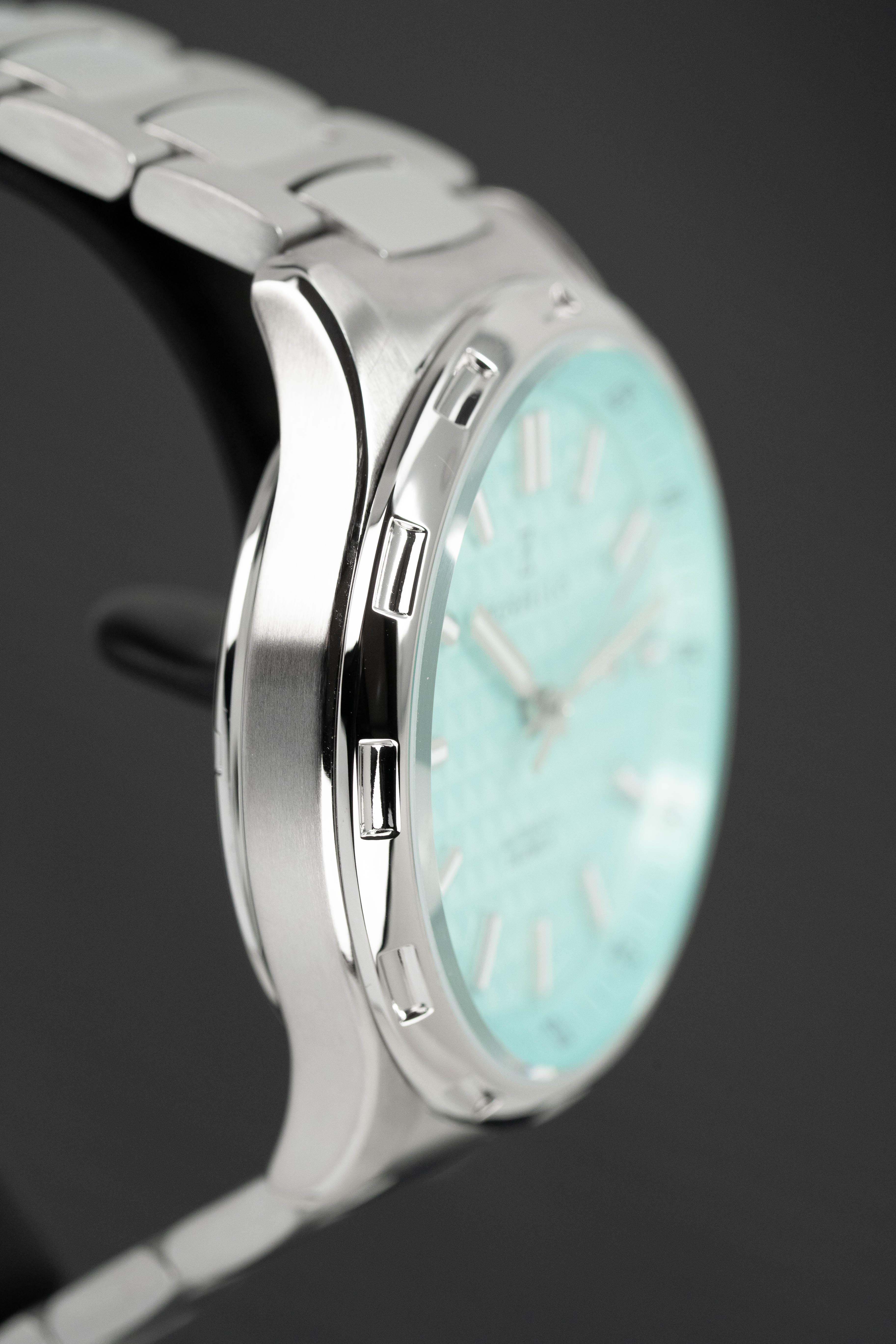 Zorbello Mechanical Watch M1 Series Tiffany Blue LumiNova®
