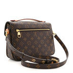 Monogram Pochette Metis