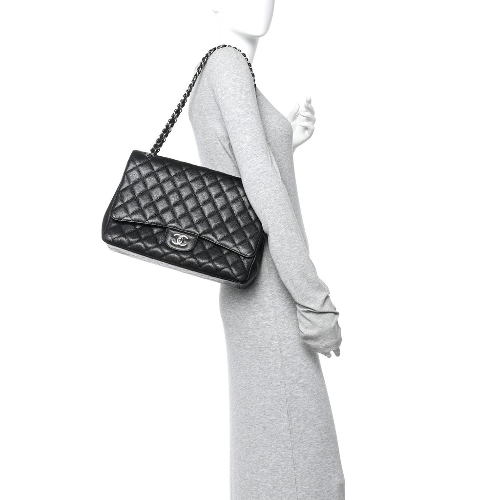 Caviar Maxi Single Flap Black