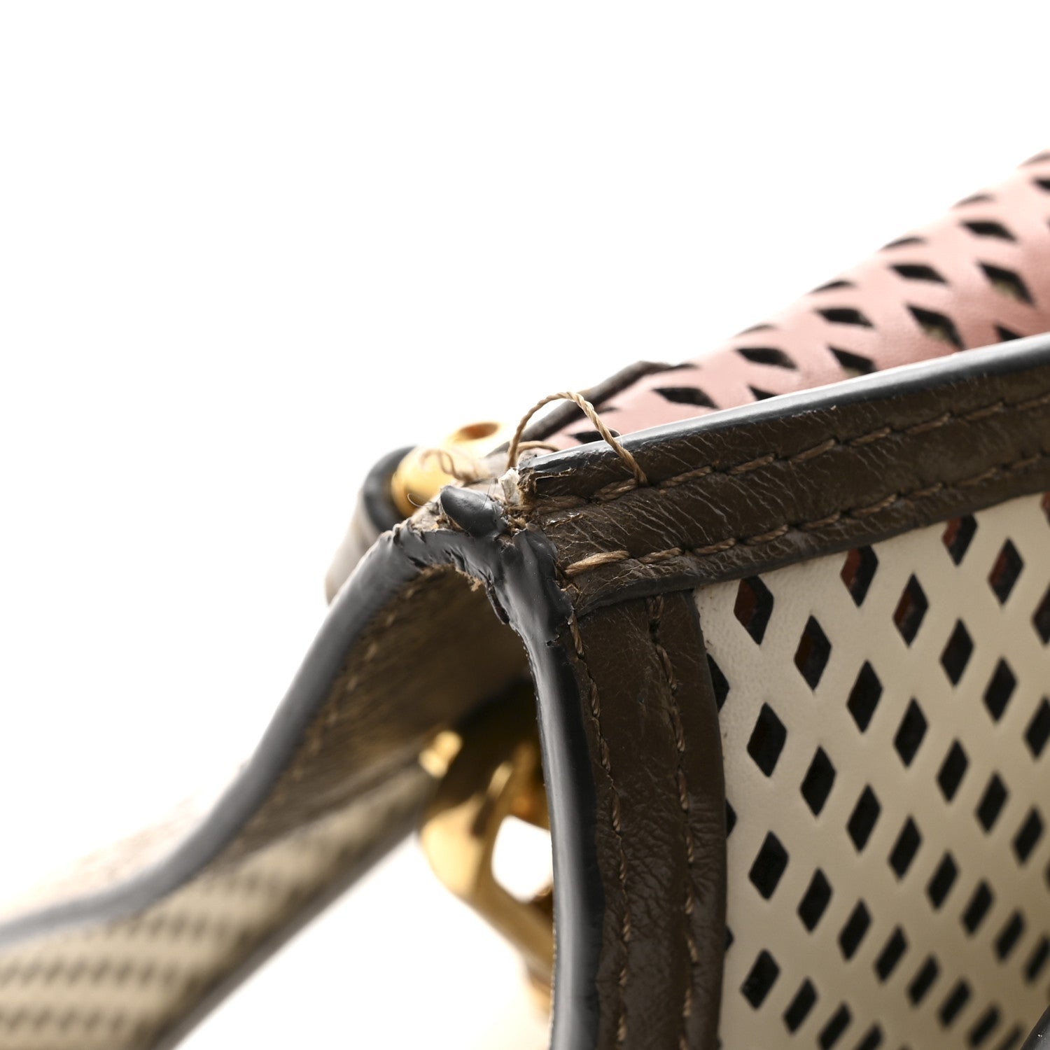 Vitello Liberty Glossy Lambskin F is Fendi Perforated Kan U Shoulder Bag White Ice Rust Maya