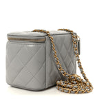 Lambskin Quilted Small Pearl Crush Vanity Case With Chain Grey