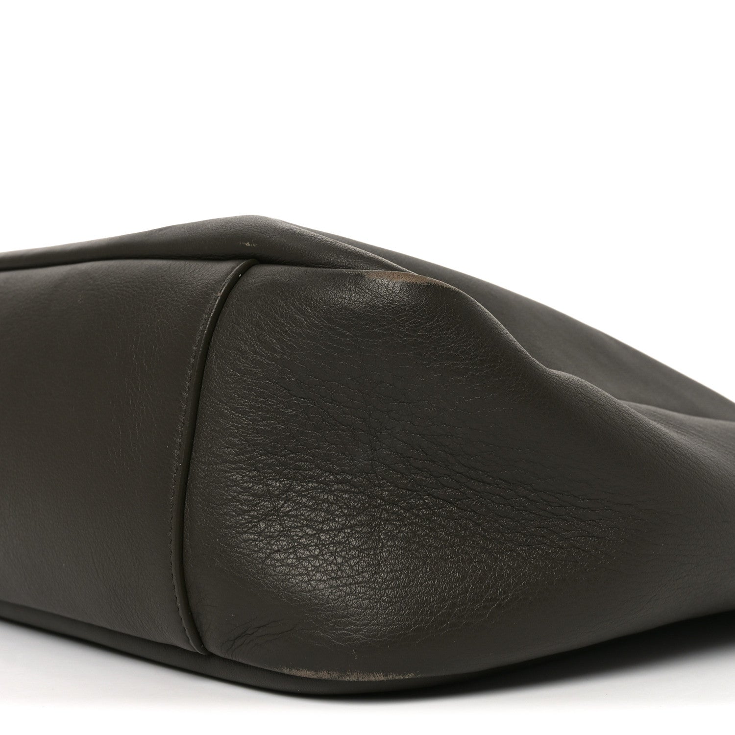 Smooth Calfskin Large Le 5 A 7 Soft Hobo Light Musk