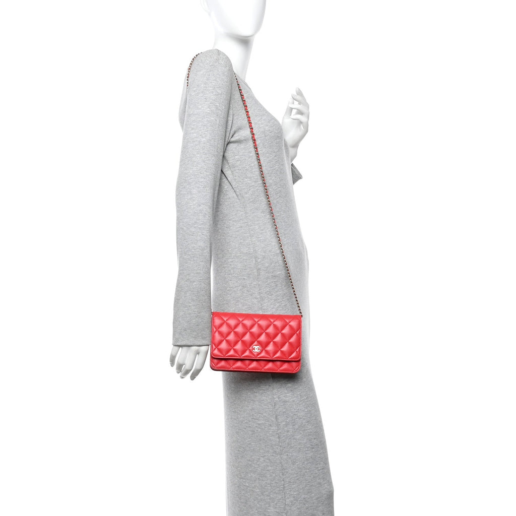Caviar Quilted Wallet on Chain WOC Red