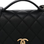 Caviar Quilted Medium Business Affinity Flap Black