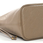 Empreinte Monogram Giant Neverfull MM Tourterelle