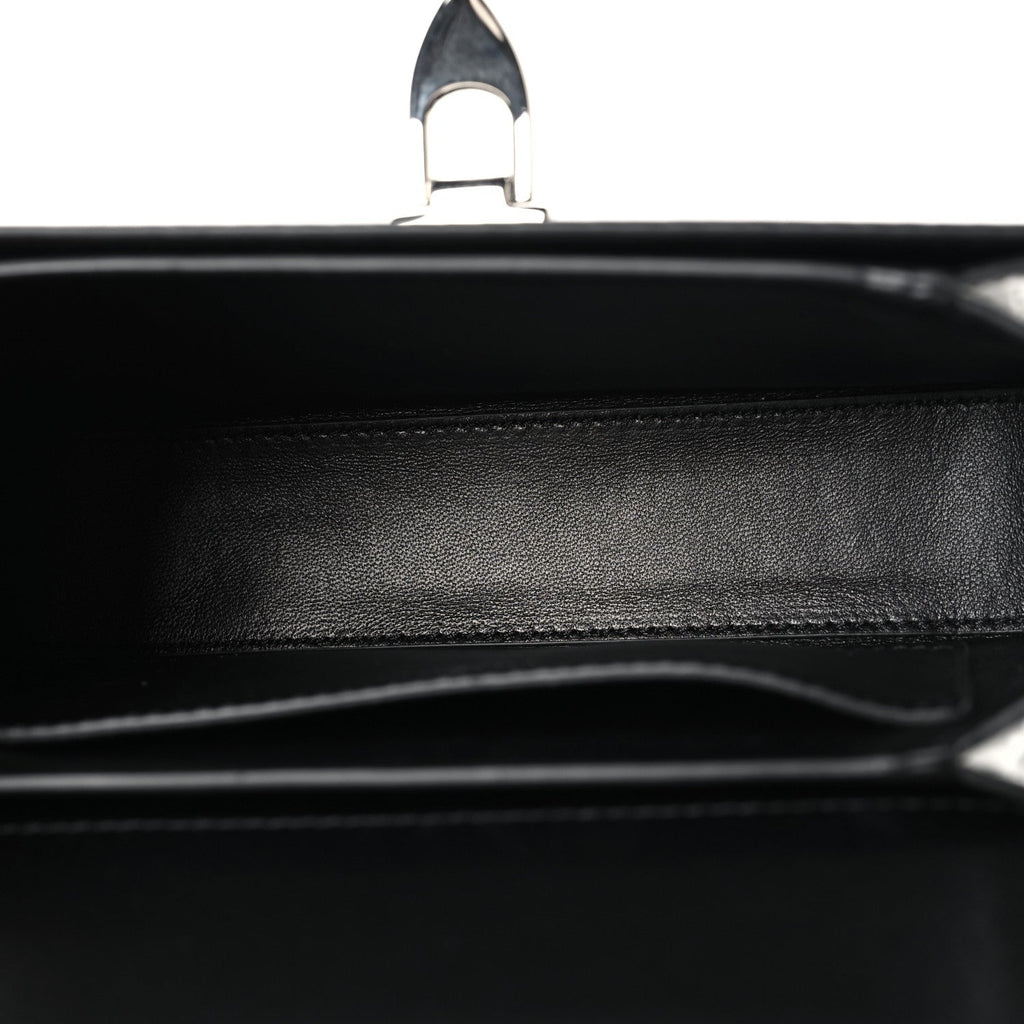 Mirror Calfskin Small Rockstud23 Shoulder Bag Silver