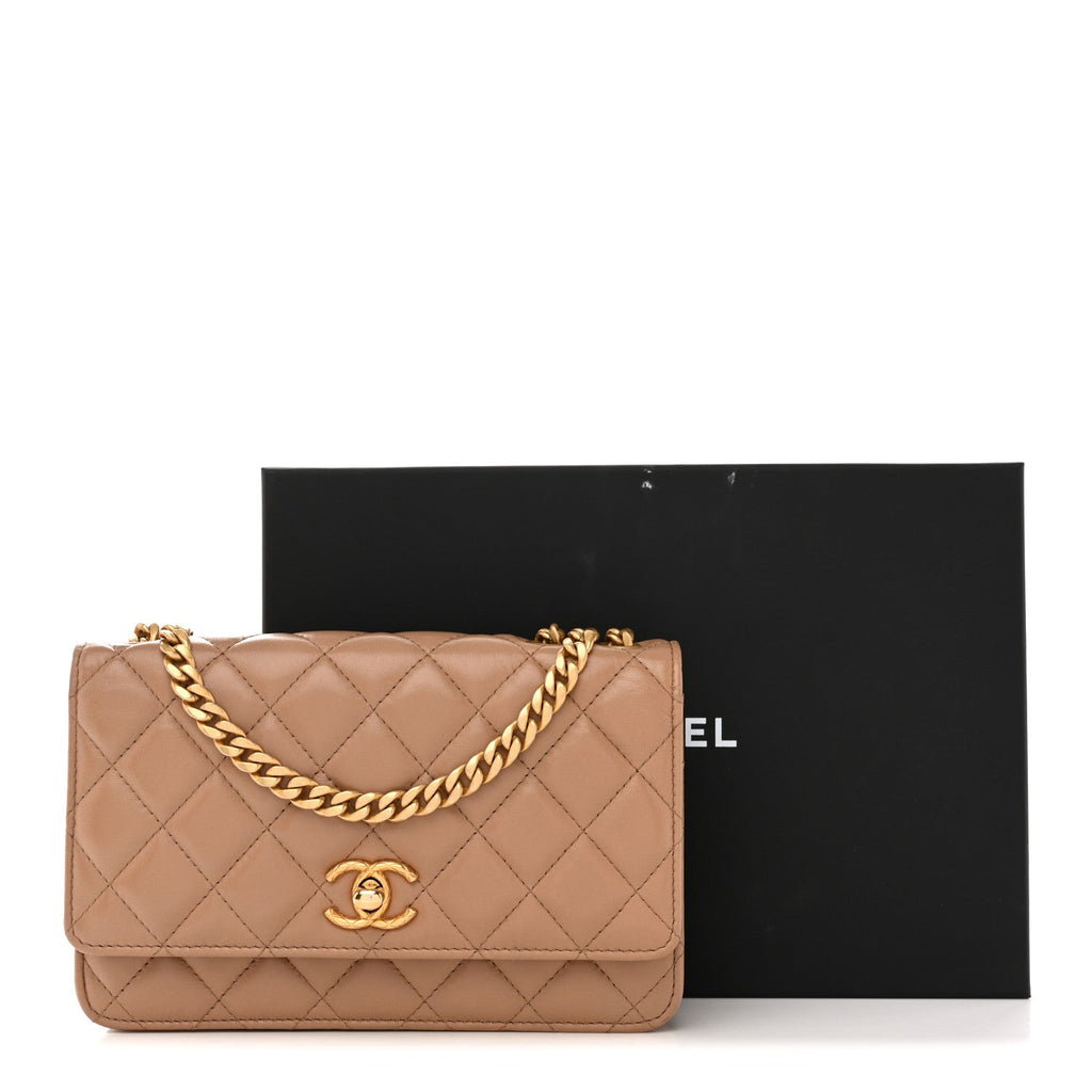 Calfskin Quilted Perfect Fit Wallet On Chain WOC Beige