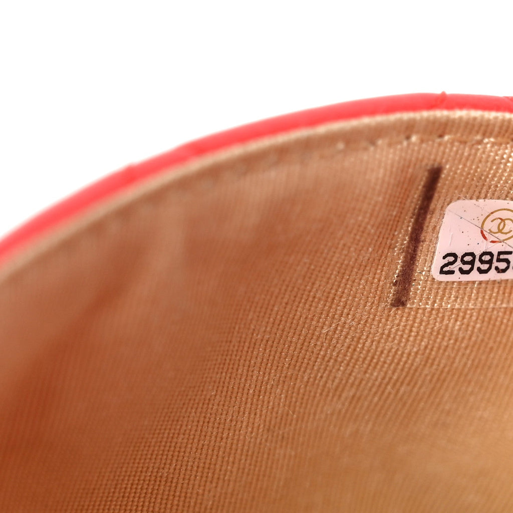 Lambskin Quilted Pearl Crush Waist Bag Red