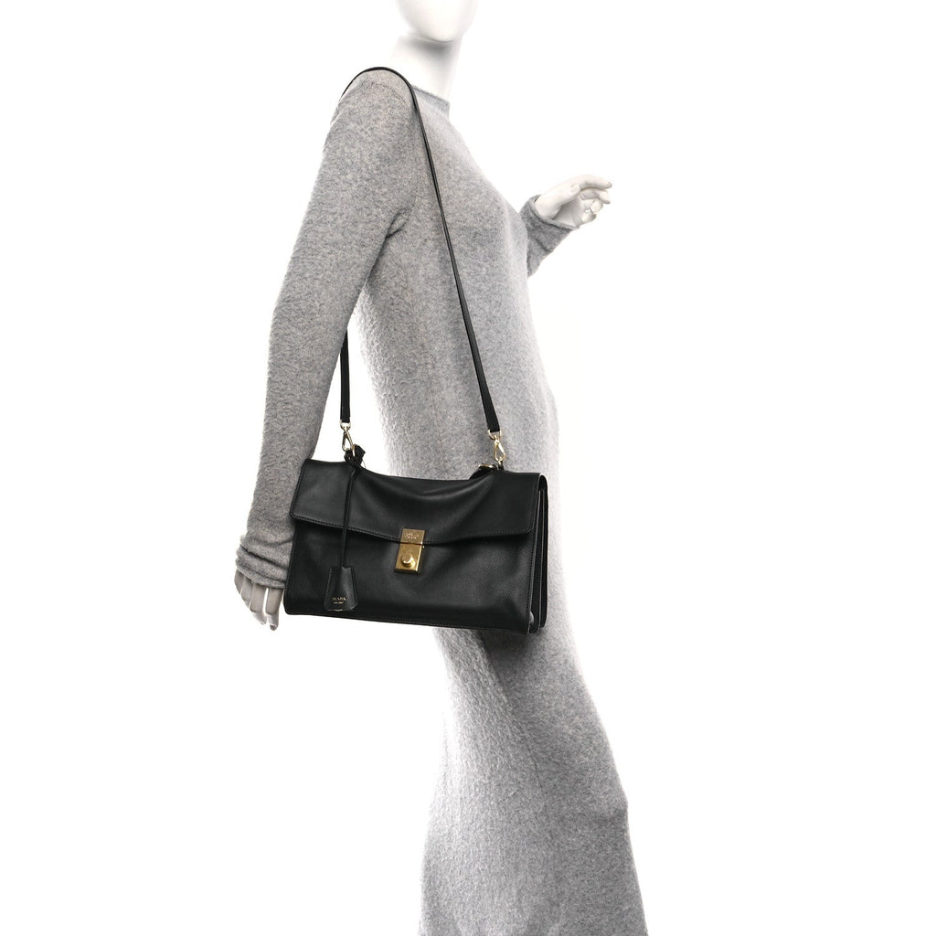 Calfskin Medium Soft Sound Shoulder Bag Black
