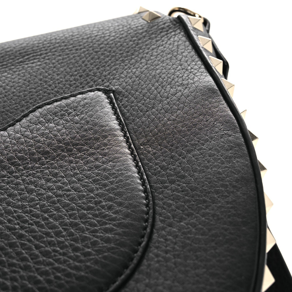 Grained Calfskin Rockstud Saddle Bag Black