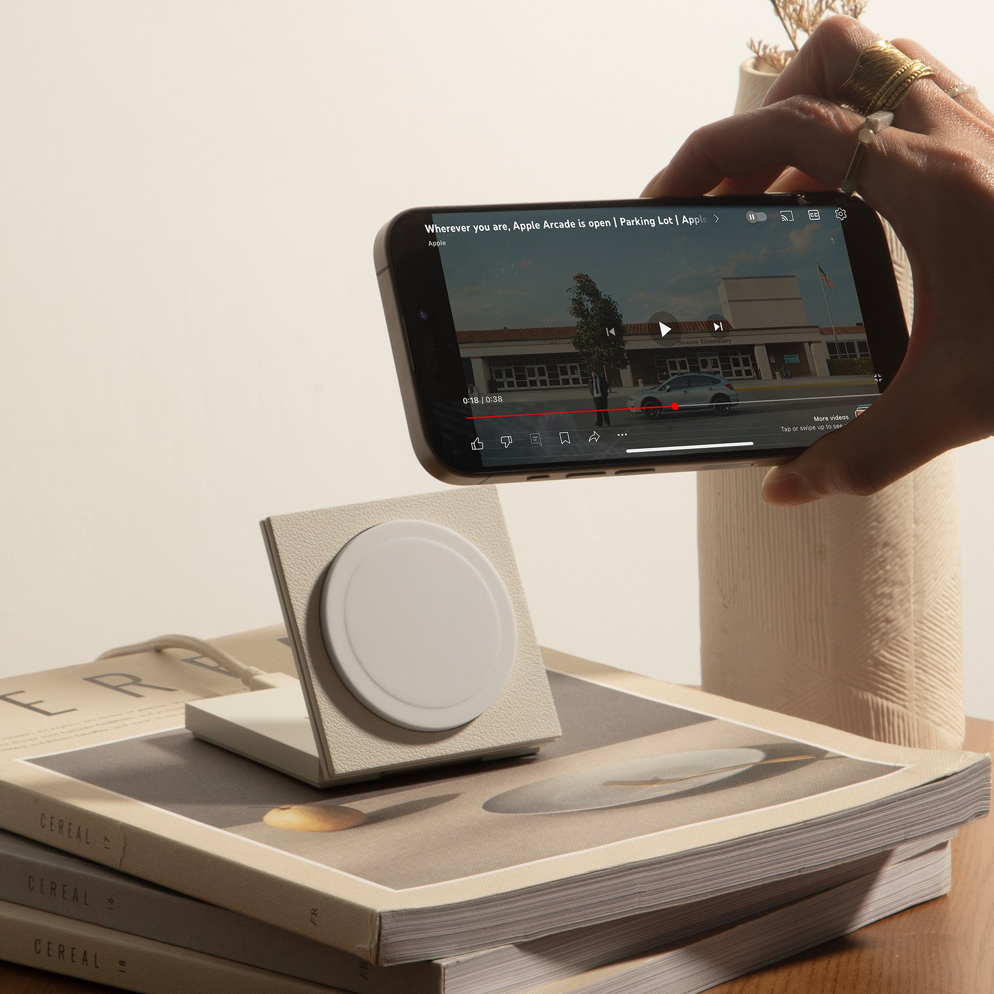 Rise Magnetic Charger