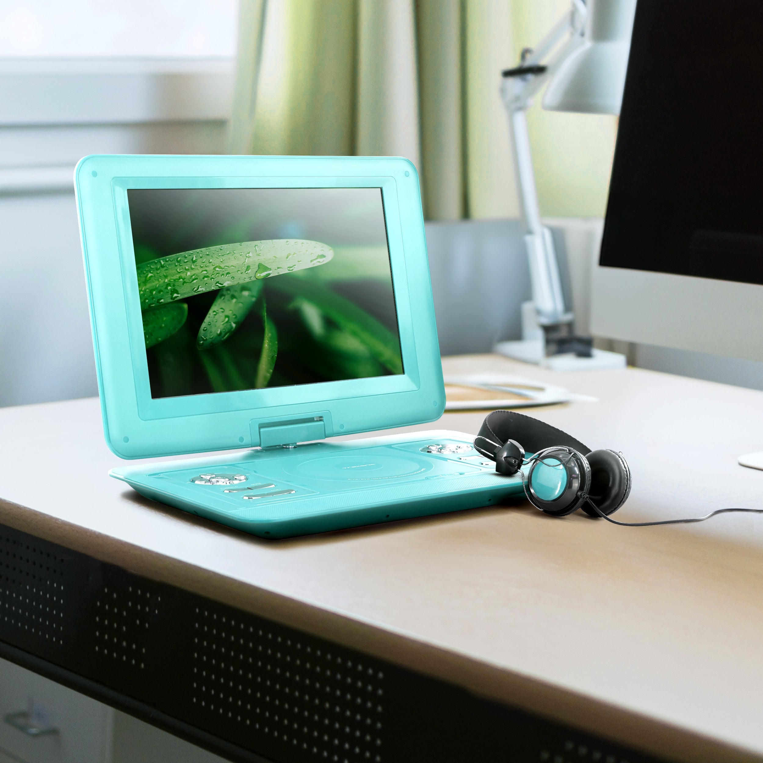 13.3 Inch Portable TV+DVD Player with Color TFT LED Screen and USB/HD/AV Inputs
