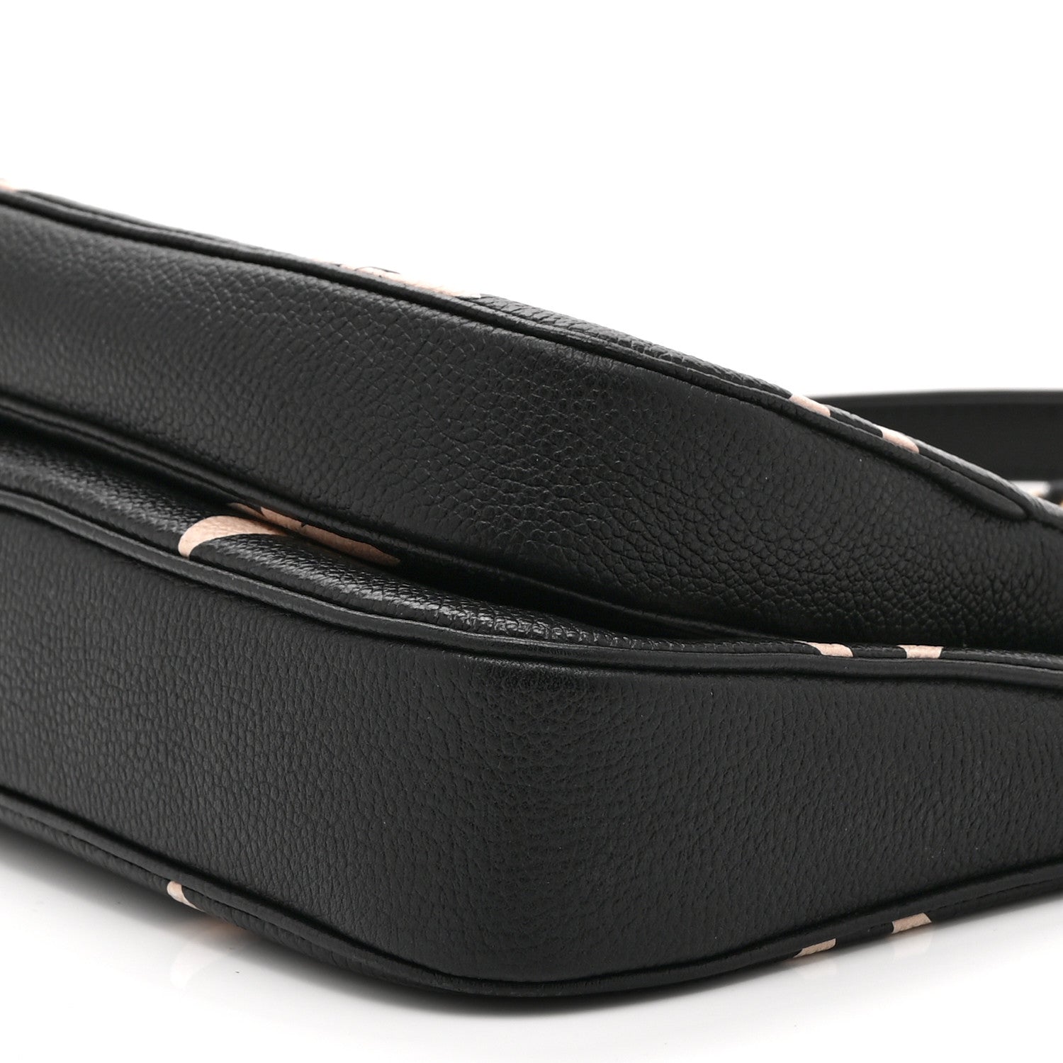 Empreinte Monogram Giant Multi Pochette Accessories Black Beige