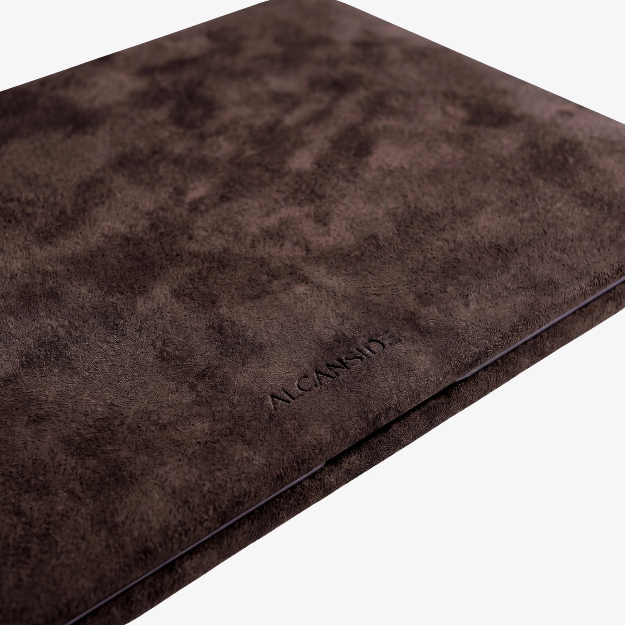 Alcantara MacBook Pro & Pro Max Cover - For 14 inch (2021-2025) - Chocolate Brown