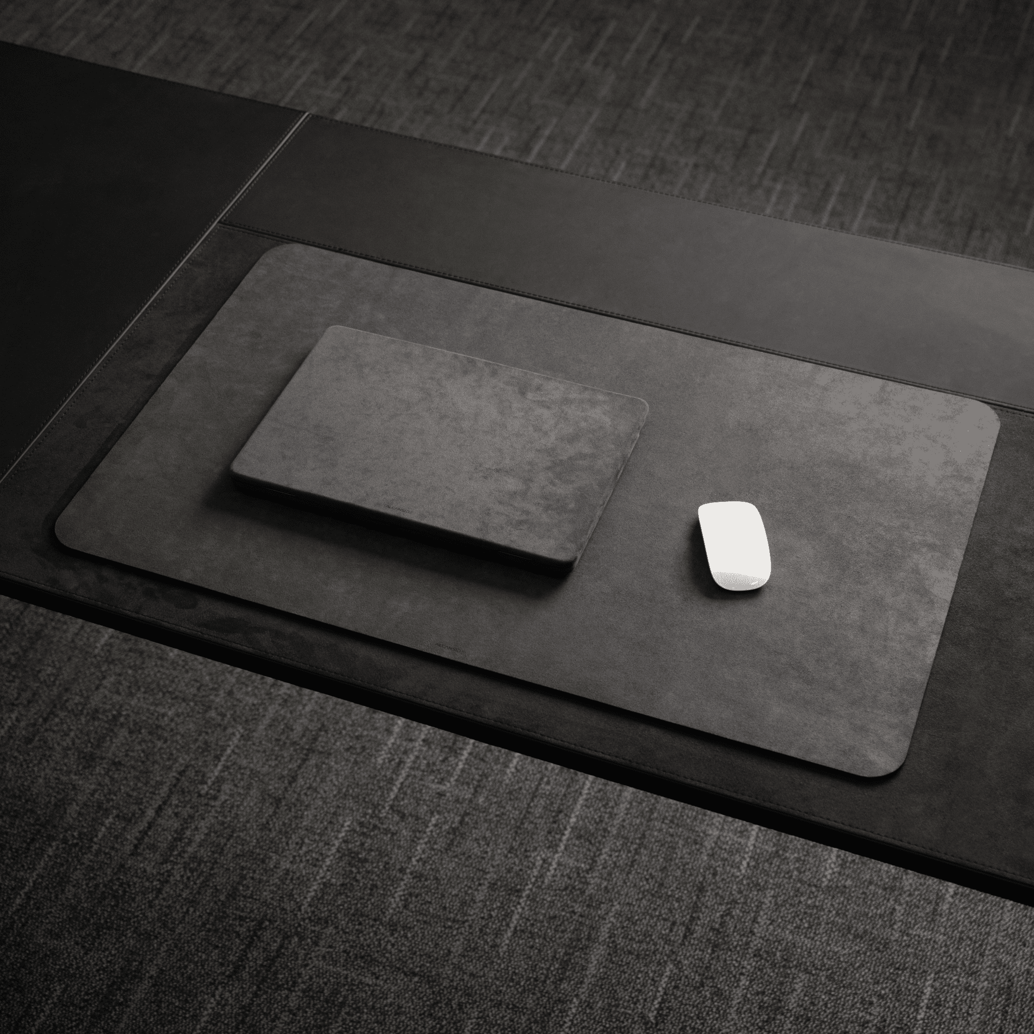 Alcantara Mousepad 80x50cm - Space Grey