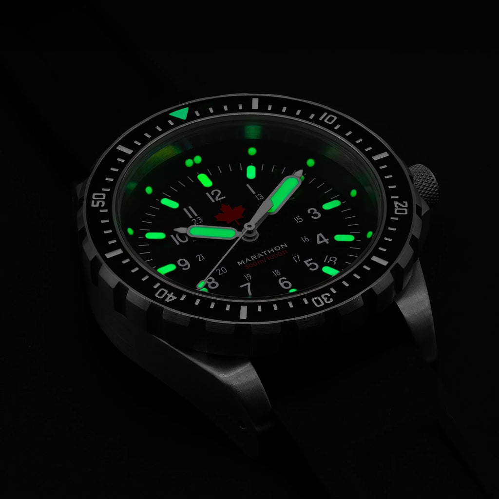 Marathon Jumbo Diver's Quartz (JSAR) - 46mm Maple Leaf dial Limited Edition Stainless Steel WW194018BRACE-MPL