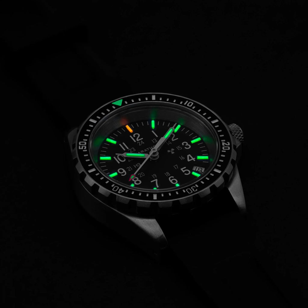 Marathon Medium Diver's Quartz (MSAR Quartz) - 36mm No Government Markings Stainless Steel WW194027