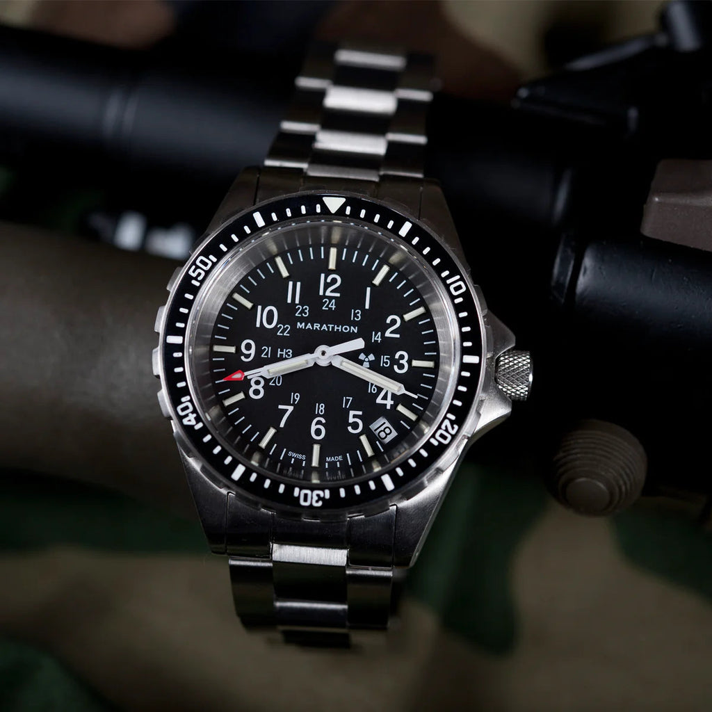 Marathon Medium Diver's Quartz (MSAR Quartz) - 36mm No Government Markings Stainless Steel WW194027BRACE-MA