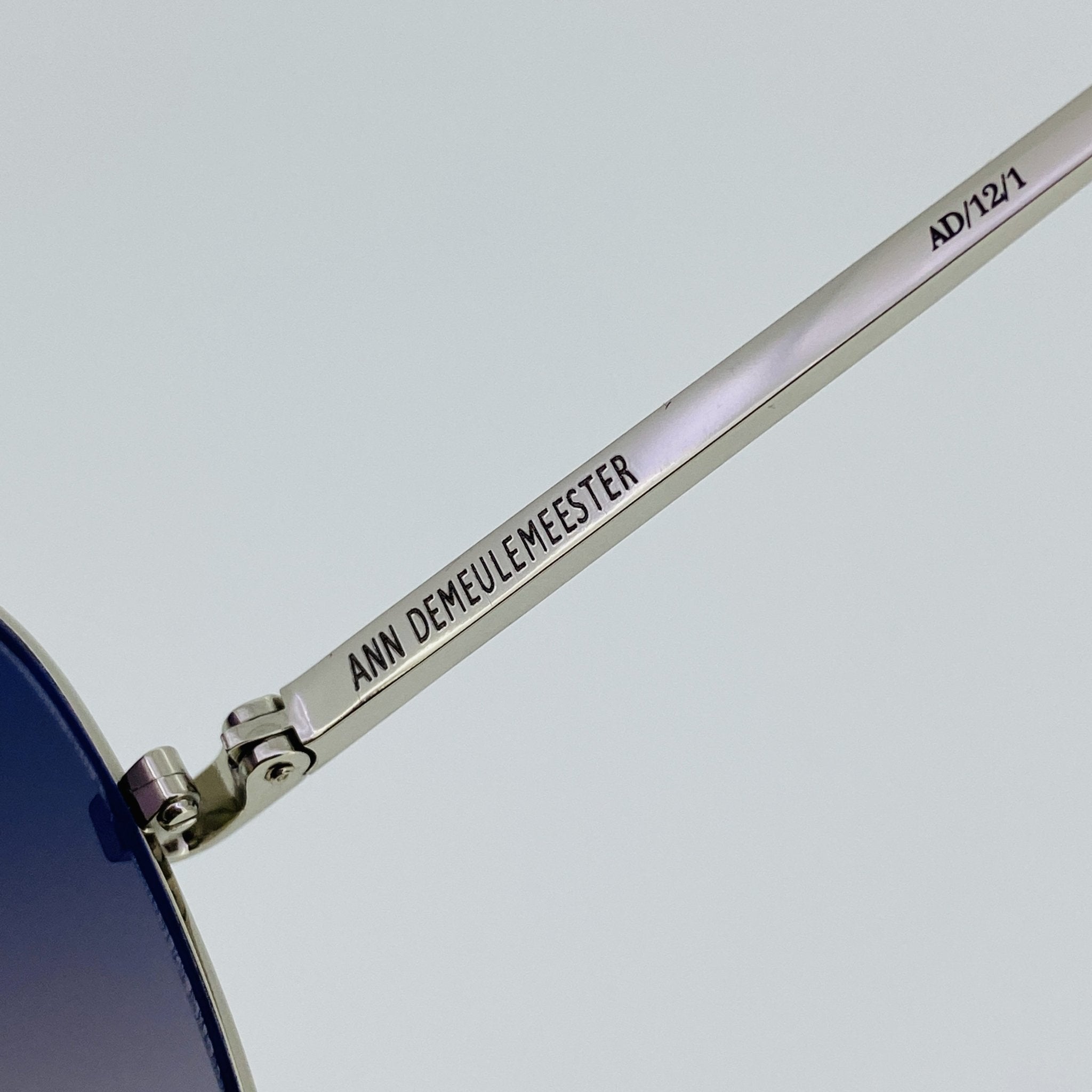 Ann Demeulemeester Men's Sunglasses Silver and Gray