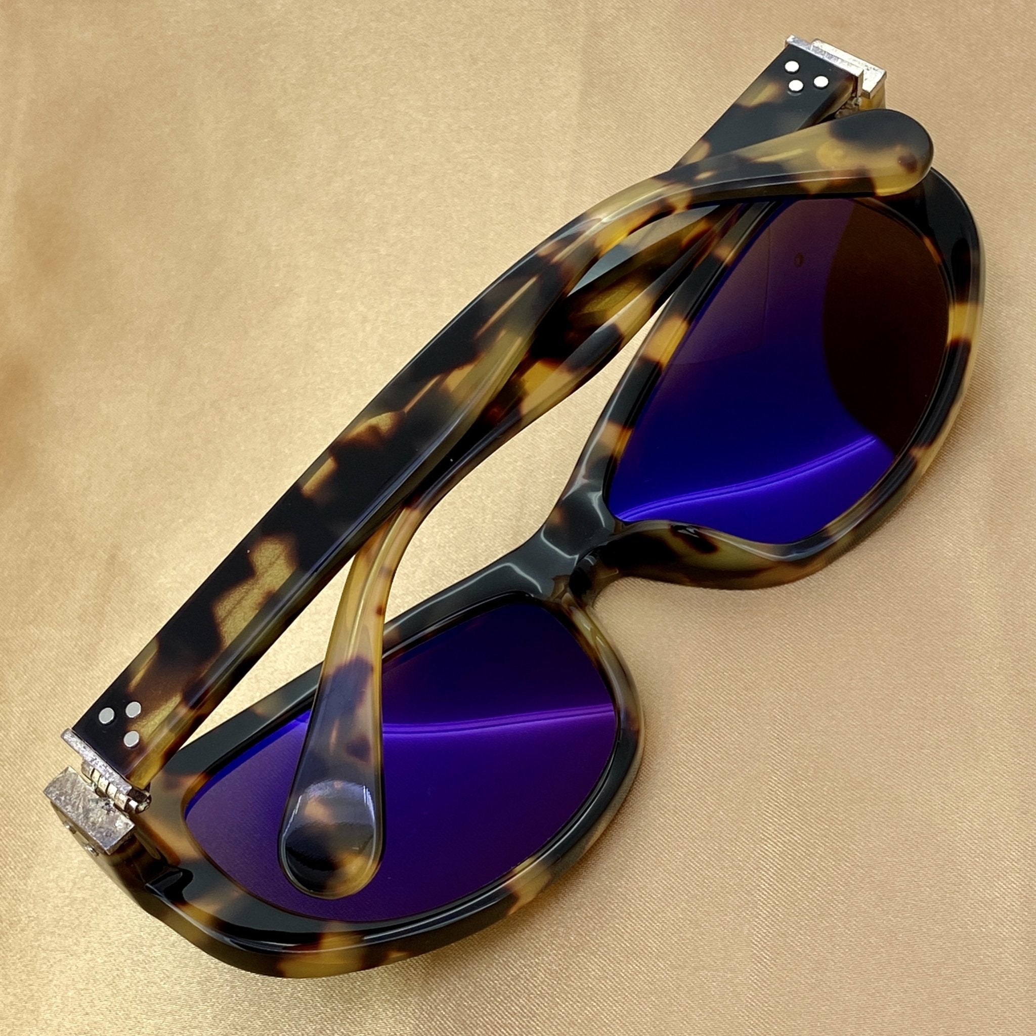 Ann Demeulemeester Ladies Sunglasses Cat Eye Tortoise Shell and Brown