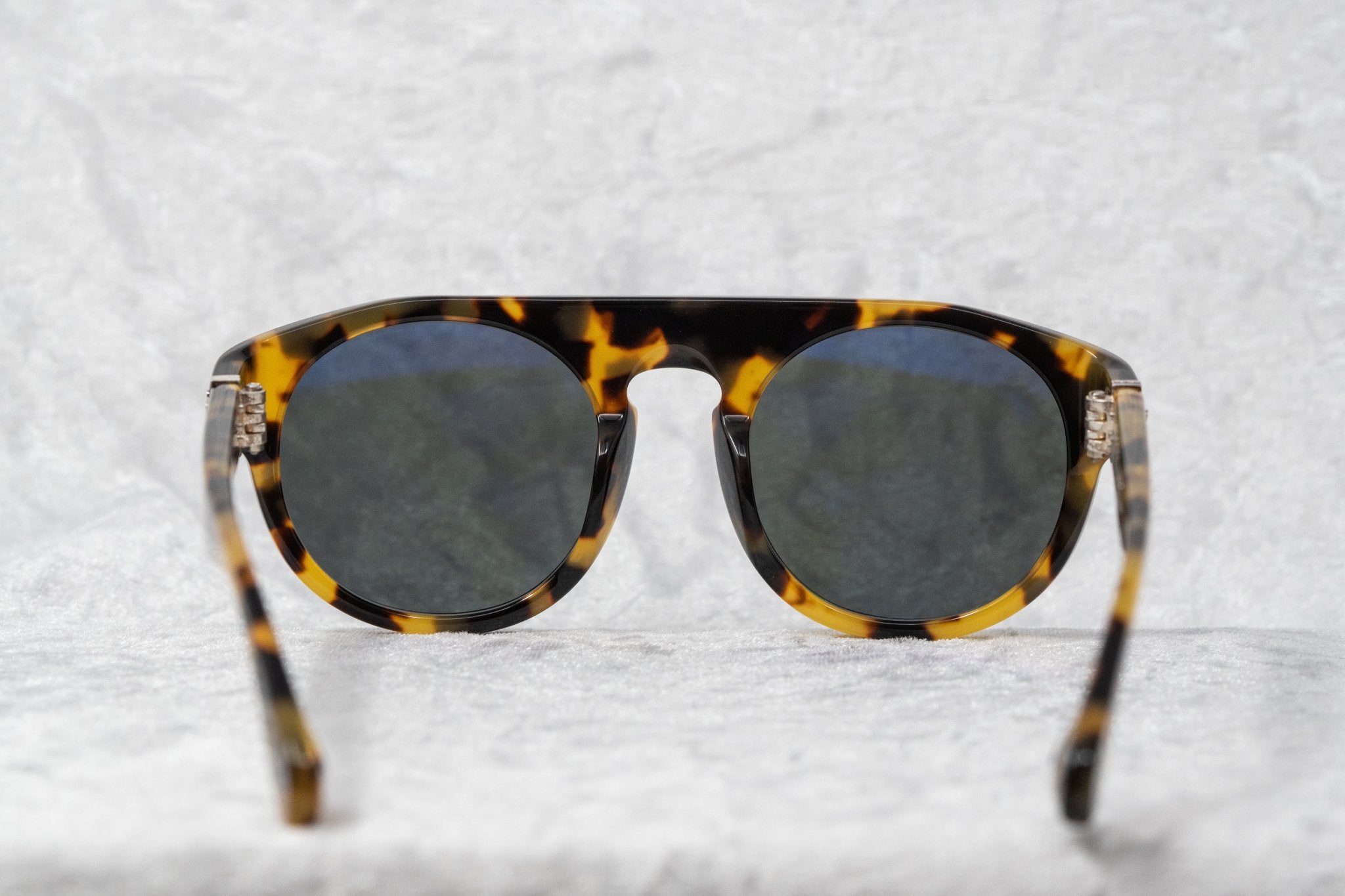 Ann Demeulemeester Men's Sunglasses Flat Top Tortoise Shell and Grey