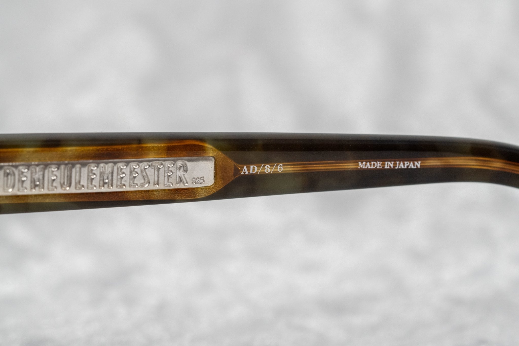 Ann Demeulemeester Ladies Sunglasses Oval Black and Brown Graduated