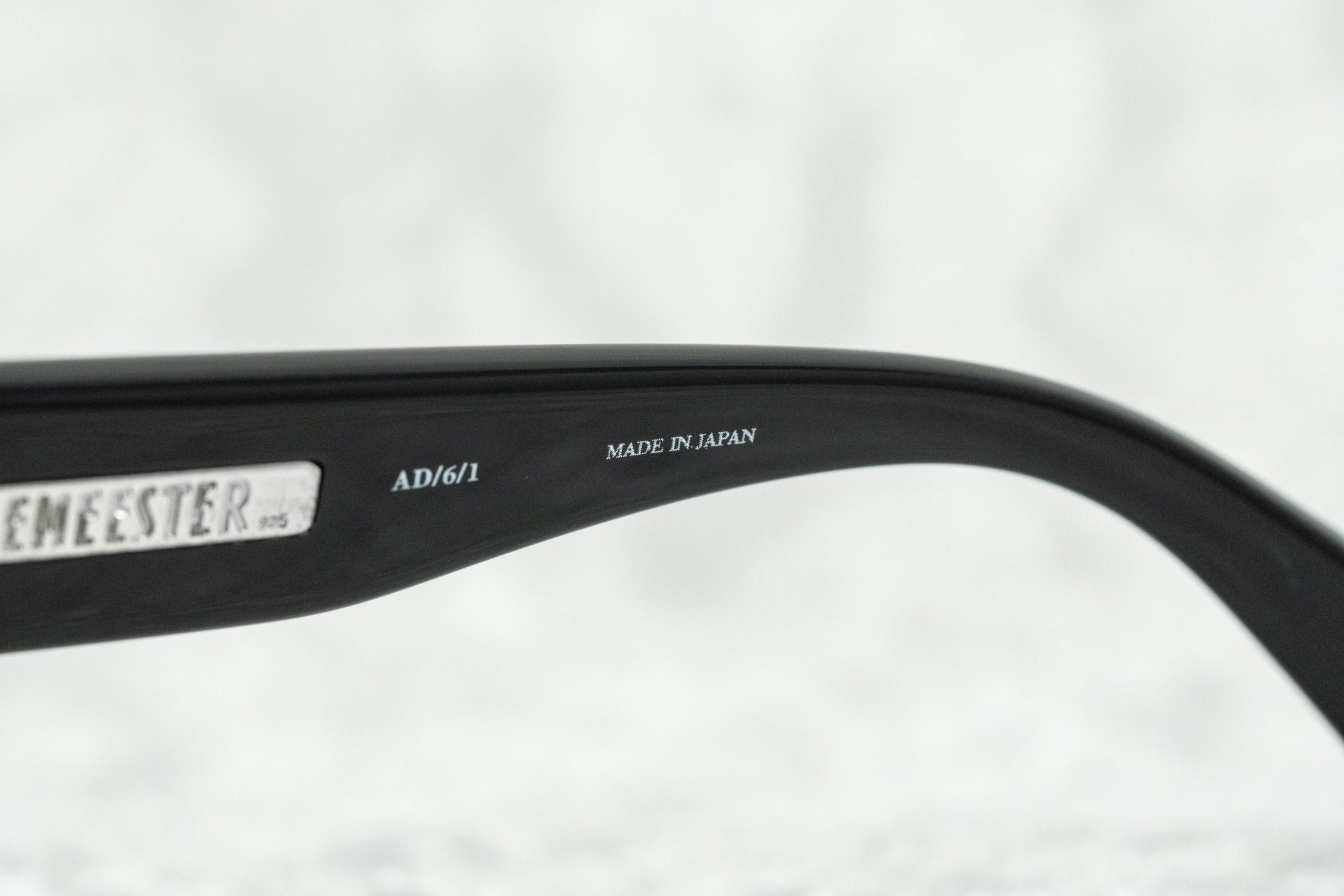 Ann Demeulemeester Ladies Sunglasses Oversized Black and Grey