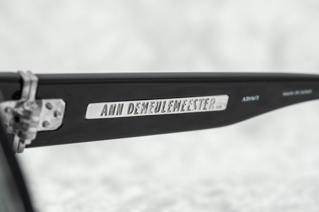 Ann Demeulemeester Ladies Sunglasses Oversized Black and Grey