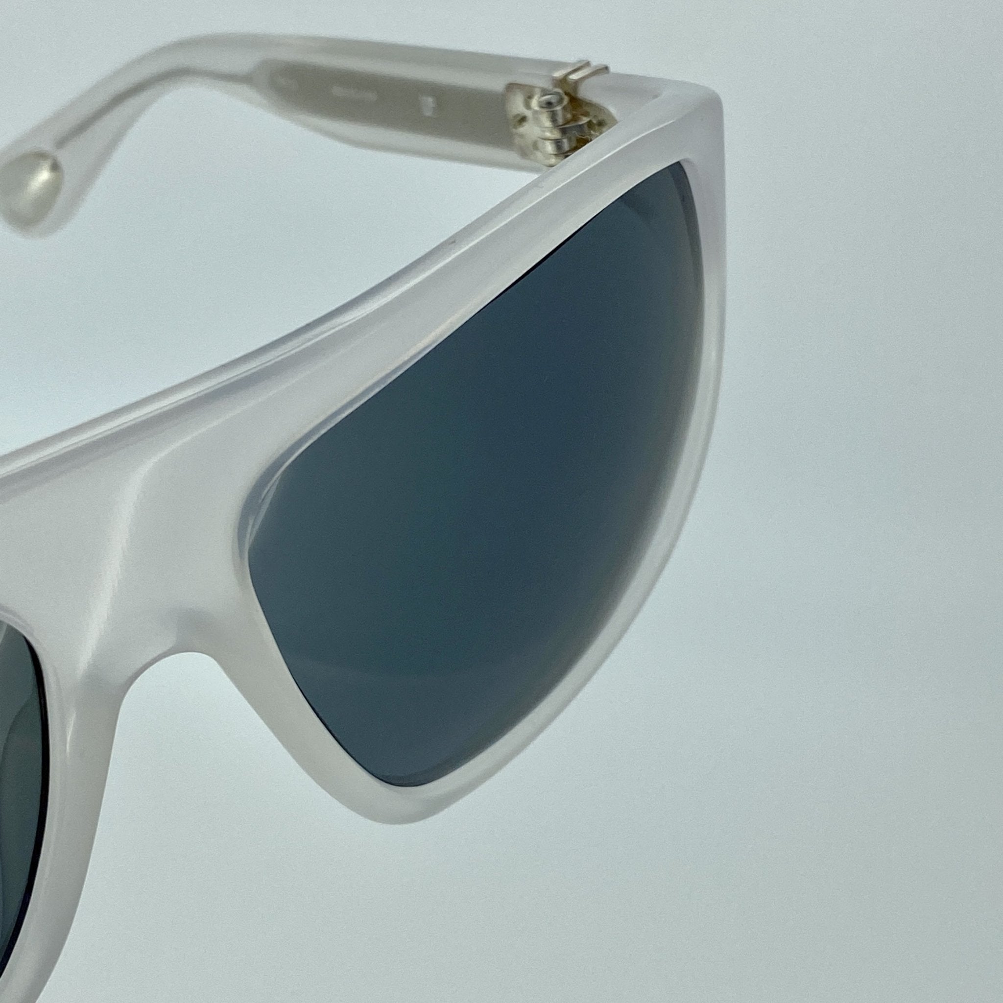 Ann Demeulemeester Sunglasses Oversized White and Grey