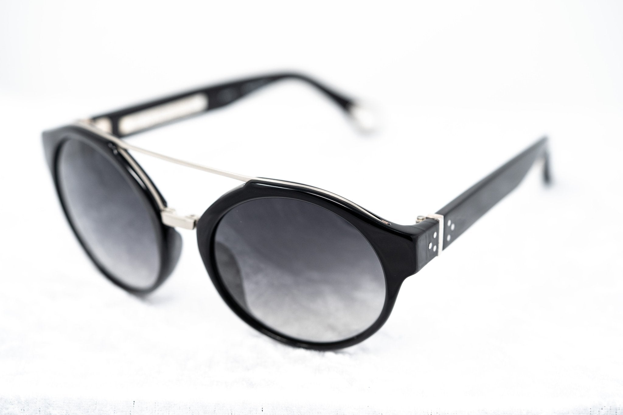 Ann Demeulemeester Sunglasses Round Black and Grey Graduated