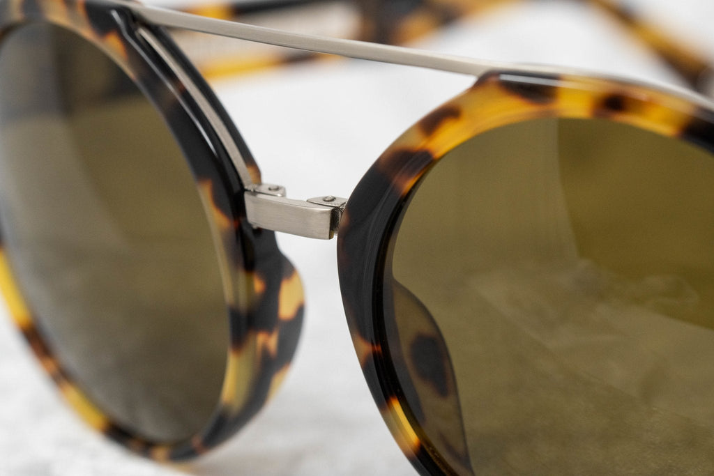Ann Demeulemeester Sunglasses Round Tortoise Shell Titanium with Brown
