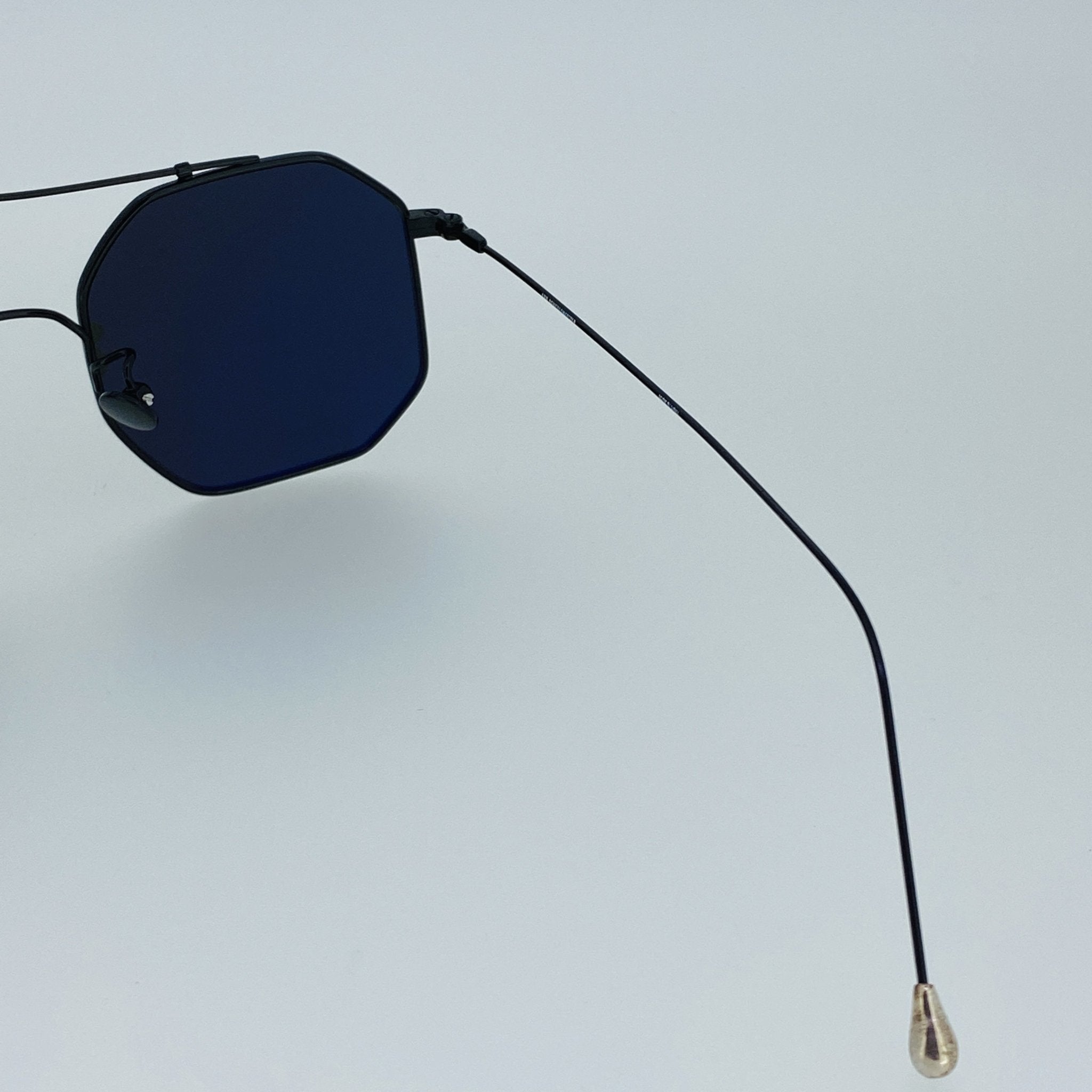 Ann Demeulemeester Sunglasses Square Black and Grey