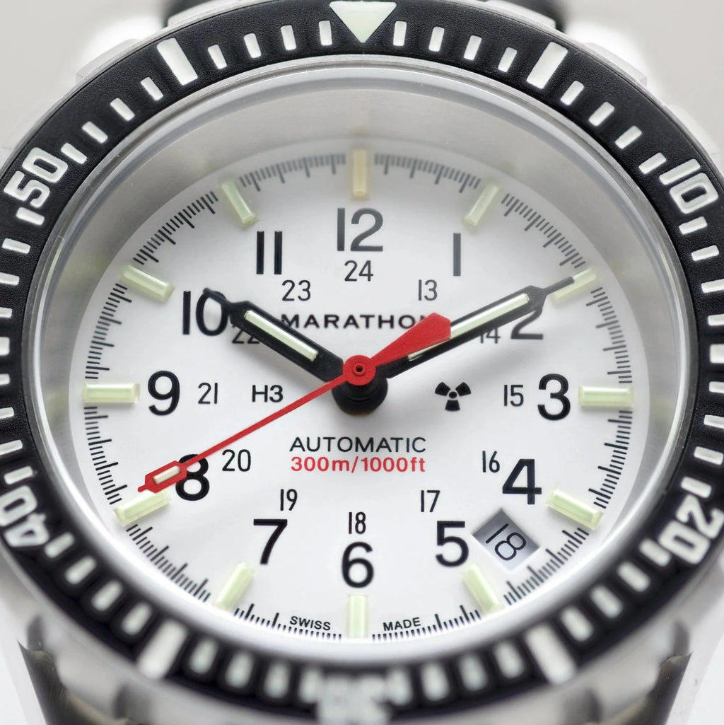 Marathon Arctic Edition Large Diver's Automatic (GSAR) - 41mm White Dial No Government Markings Stainless Steel WW194006BRACE-WD