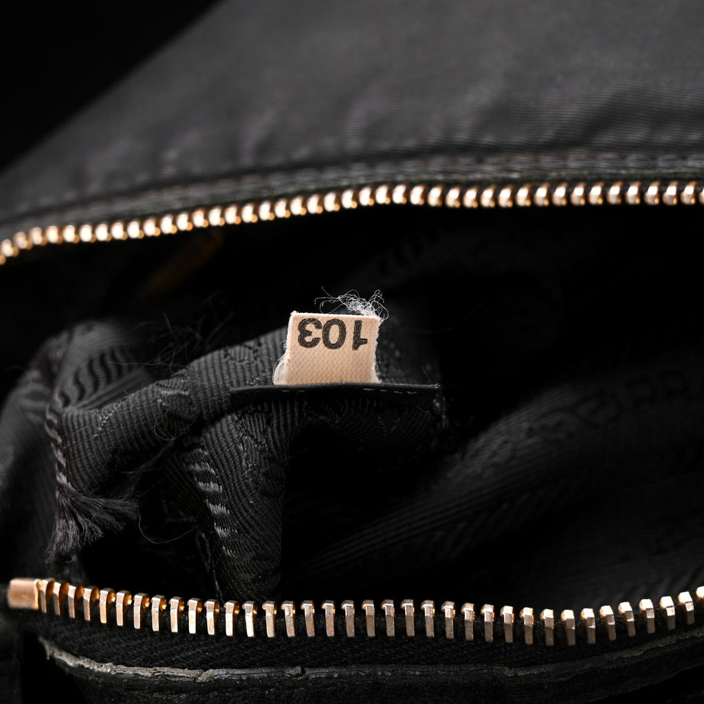 Tessuto Nylon Vitello Daino Shopping Satchel Black