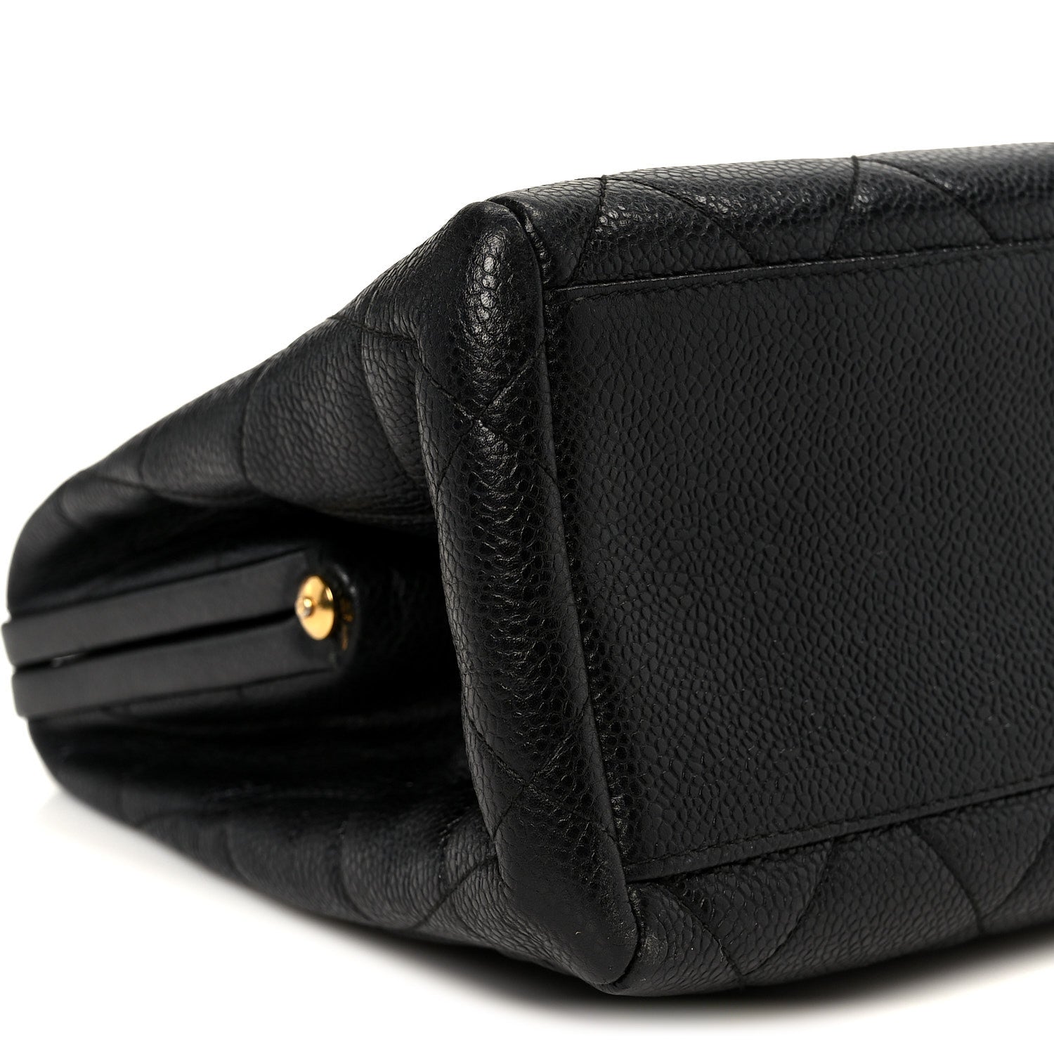 Caviar Quilted Kisslock Shoulder Bag Black