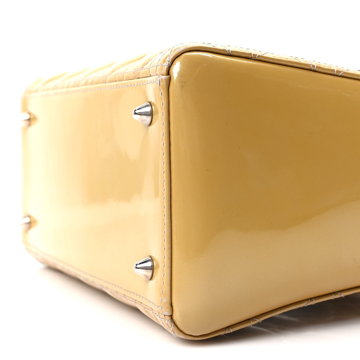 Patent Cannage Medium Lady Dior Beige