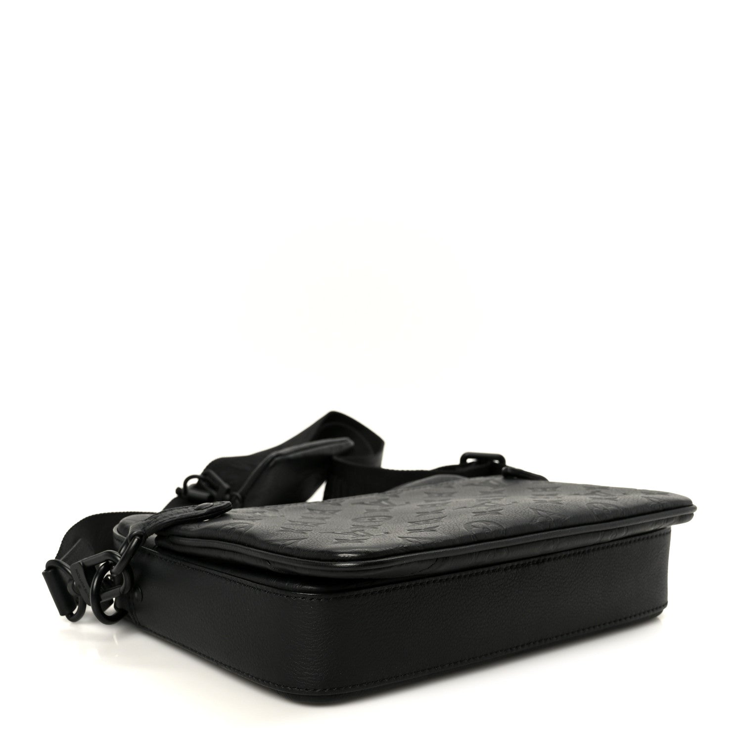 Calfskin Monogram Shadow Trio Messenger Black