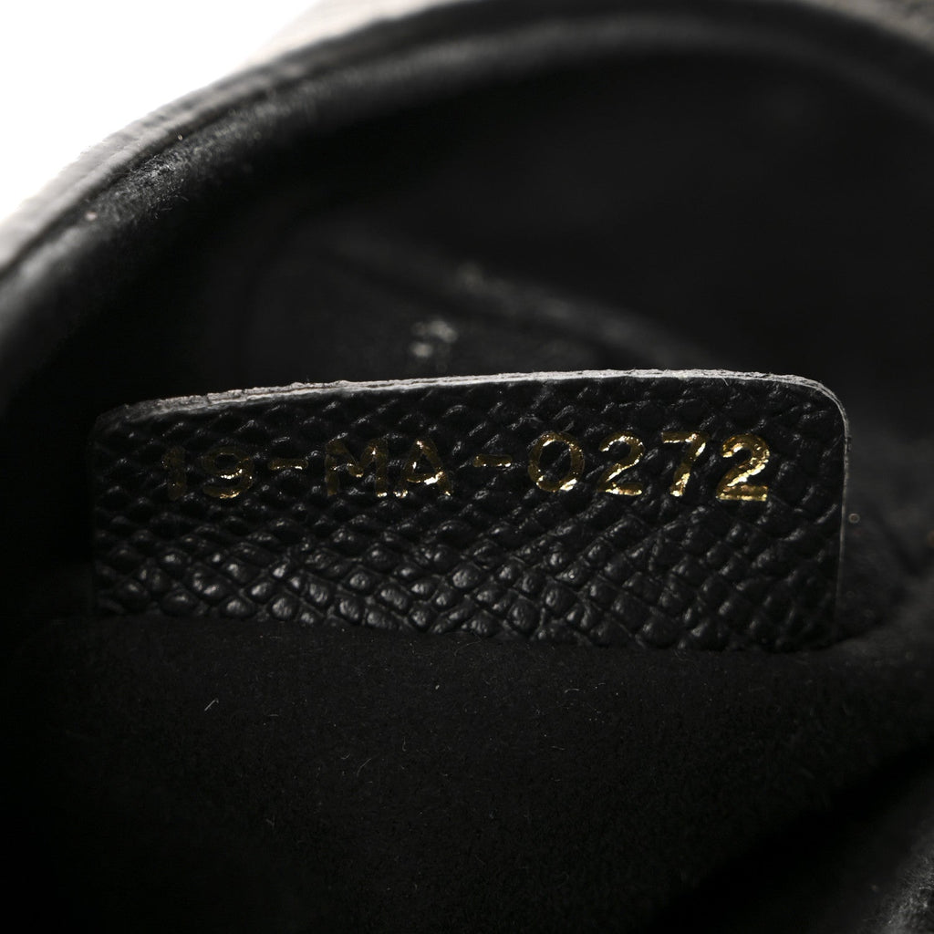 Grained Calfskin Mini Saddle Bag With Strap Black