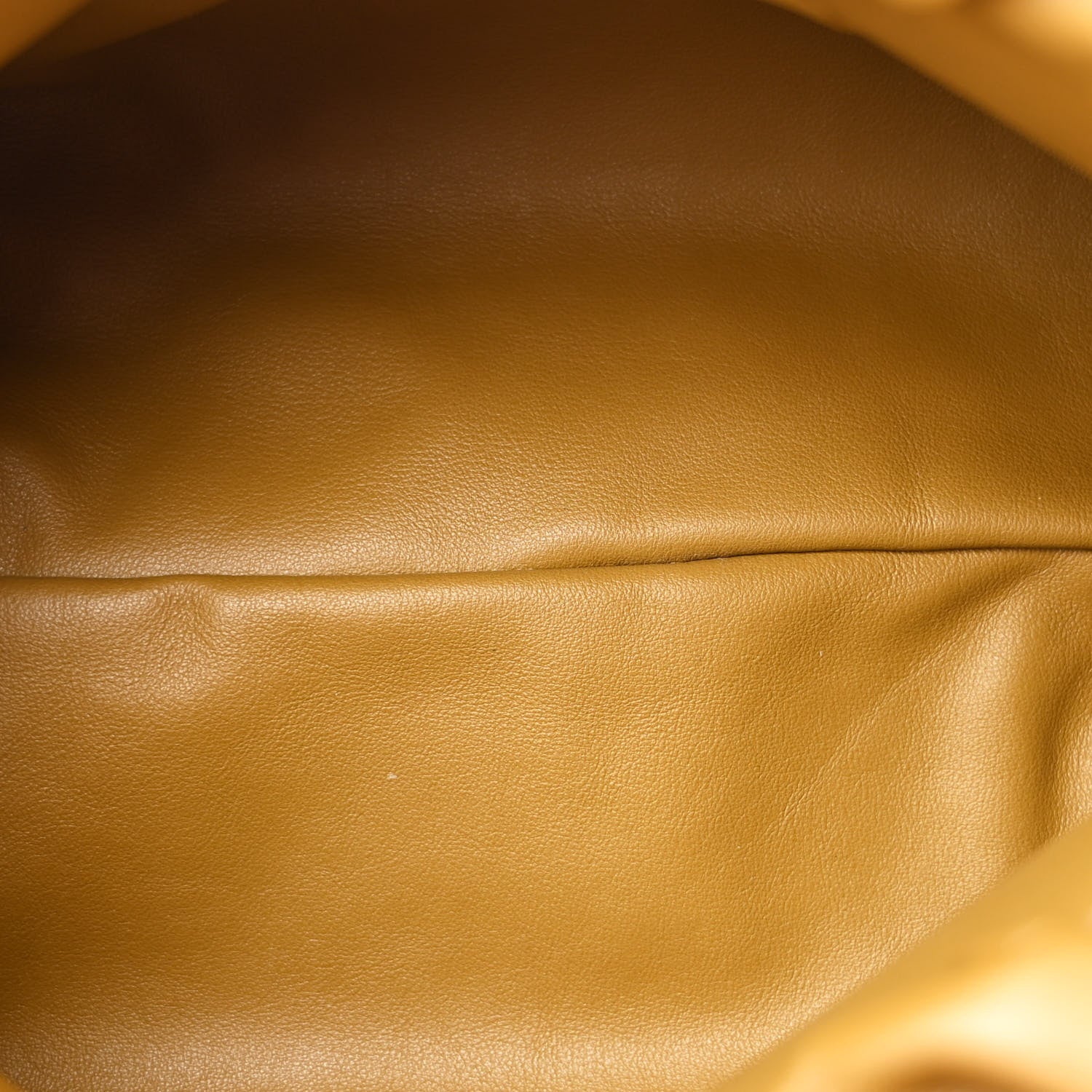 Calfskin The Pouch Chain Teak