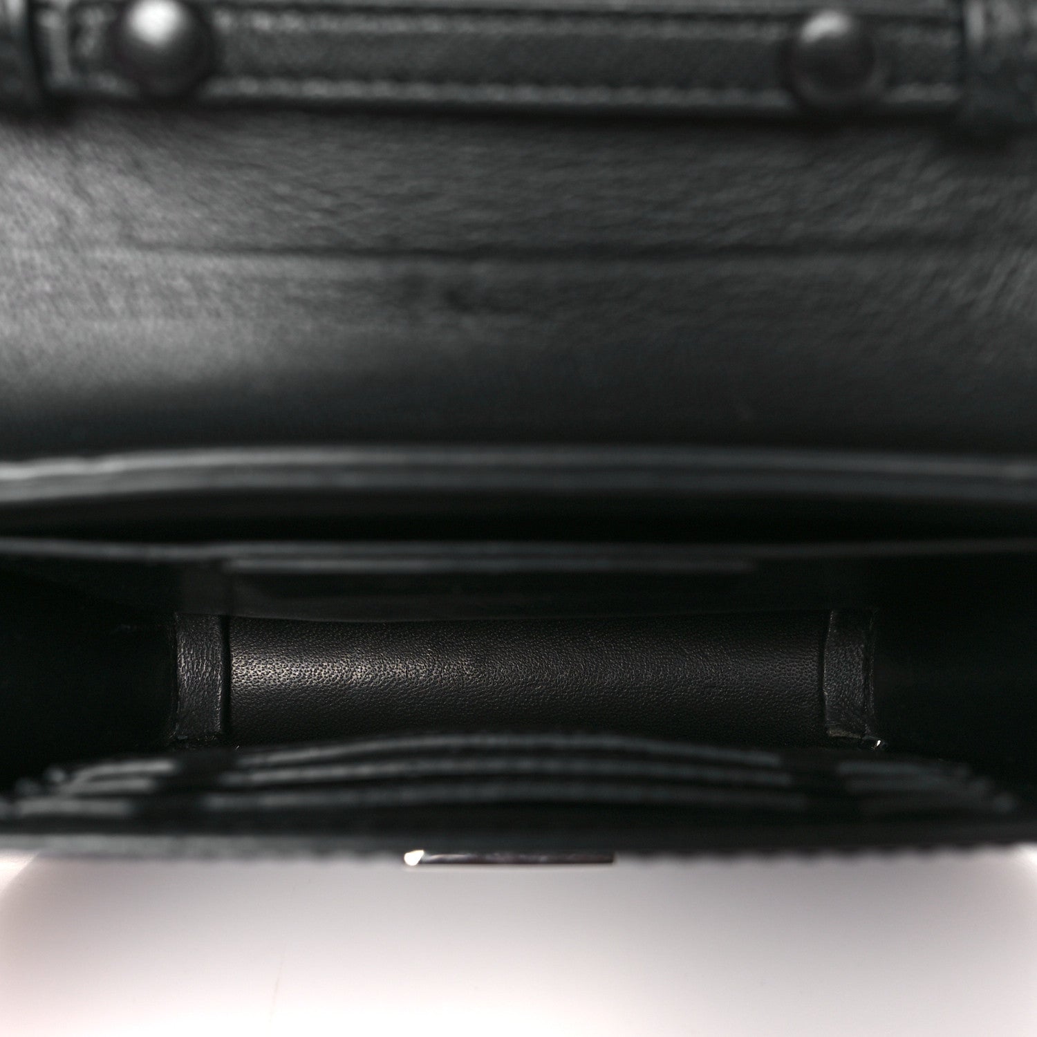 Calfskin Bow Cut Chain Wallet Black