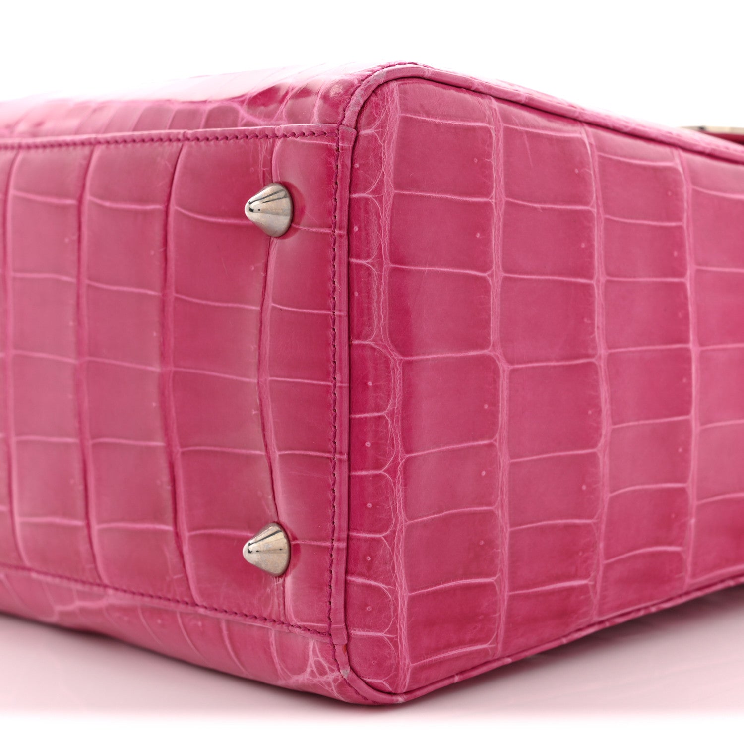 Alligator Medium Lady Dior Pink